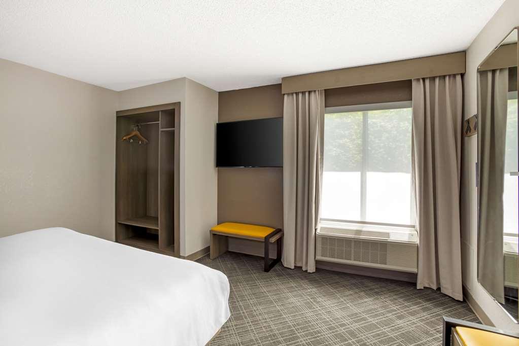 Comfort Suites Nashville Airport - Bna Oda fotoğraf