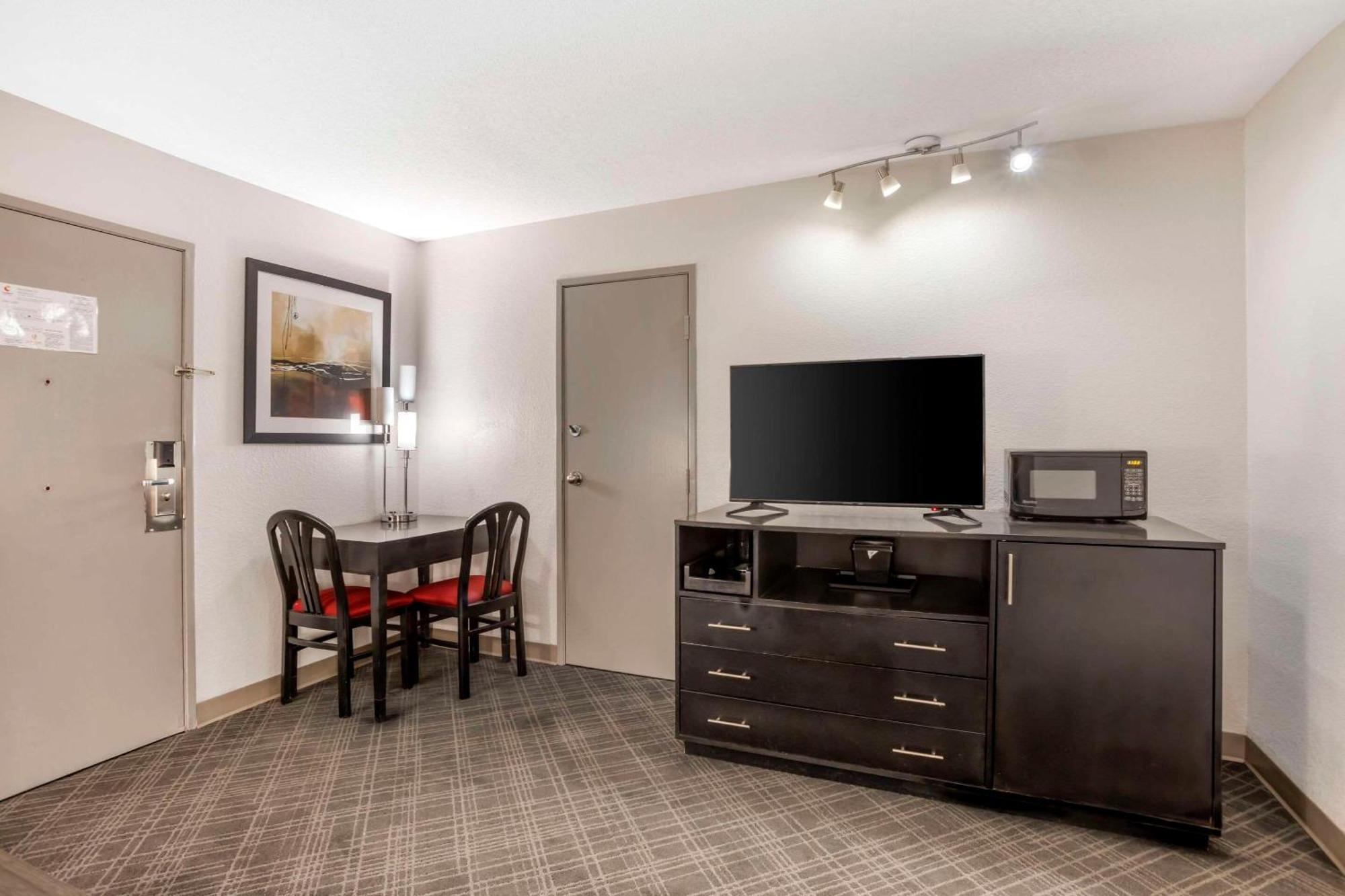 Comfort Suites Nashville Airport - Bna Dış mekan fotoğraf
