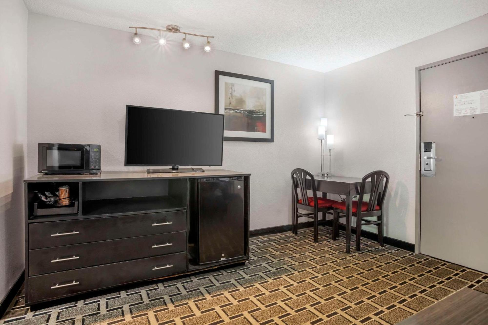 Comfort Suites Nashville Airport - Bna Dış mekan fotoğraf
